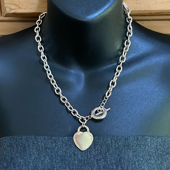 Bold Rolo Link Toggle Clasp Heart Pendant Charm Necklace Vintage Silver - Picture 4 of 9